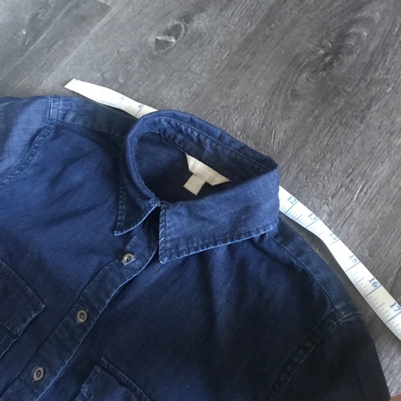 Banana Republic blue chambray button down shirt M - Picture 6 of 9
